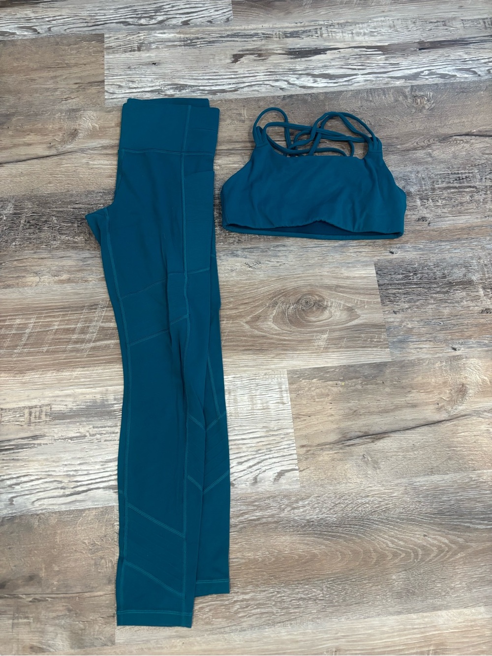 Athleta Teal Bra & High-Waist Leggings Set, Sz S